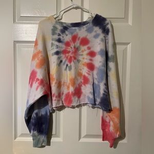 Women’s XL cropped tie-dye hoodie